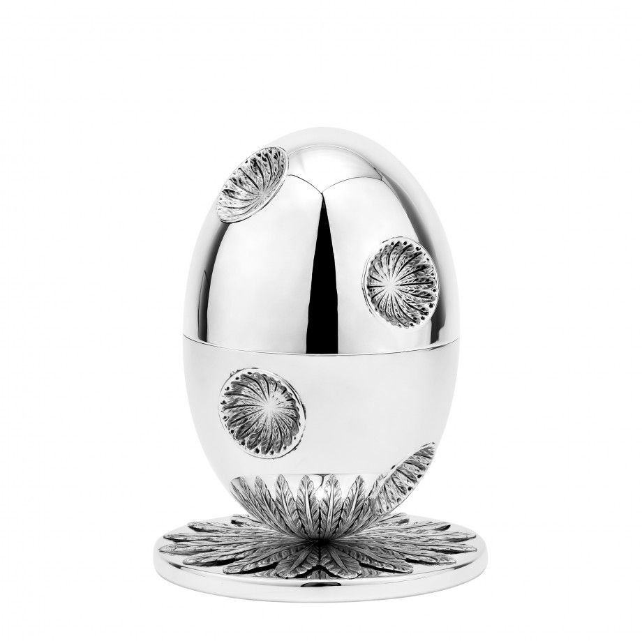 Leaves Egg