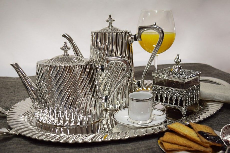 Tea Pot  Galhes Torcidos