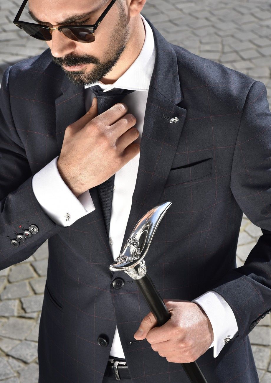 Bot�es de Punho Knot - Grande