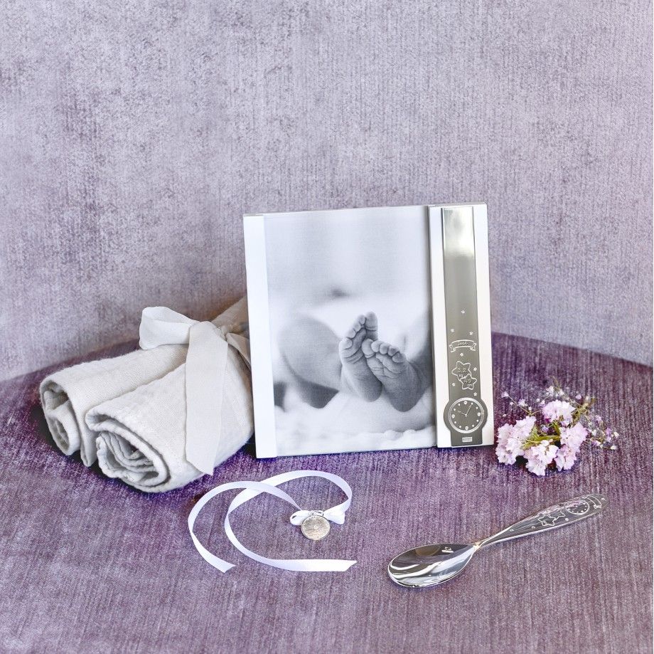 Medal Birth - Golden