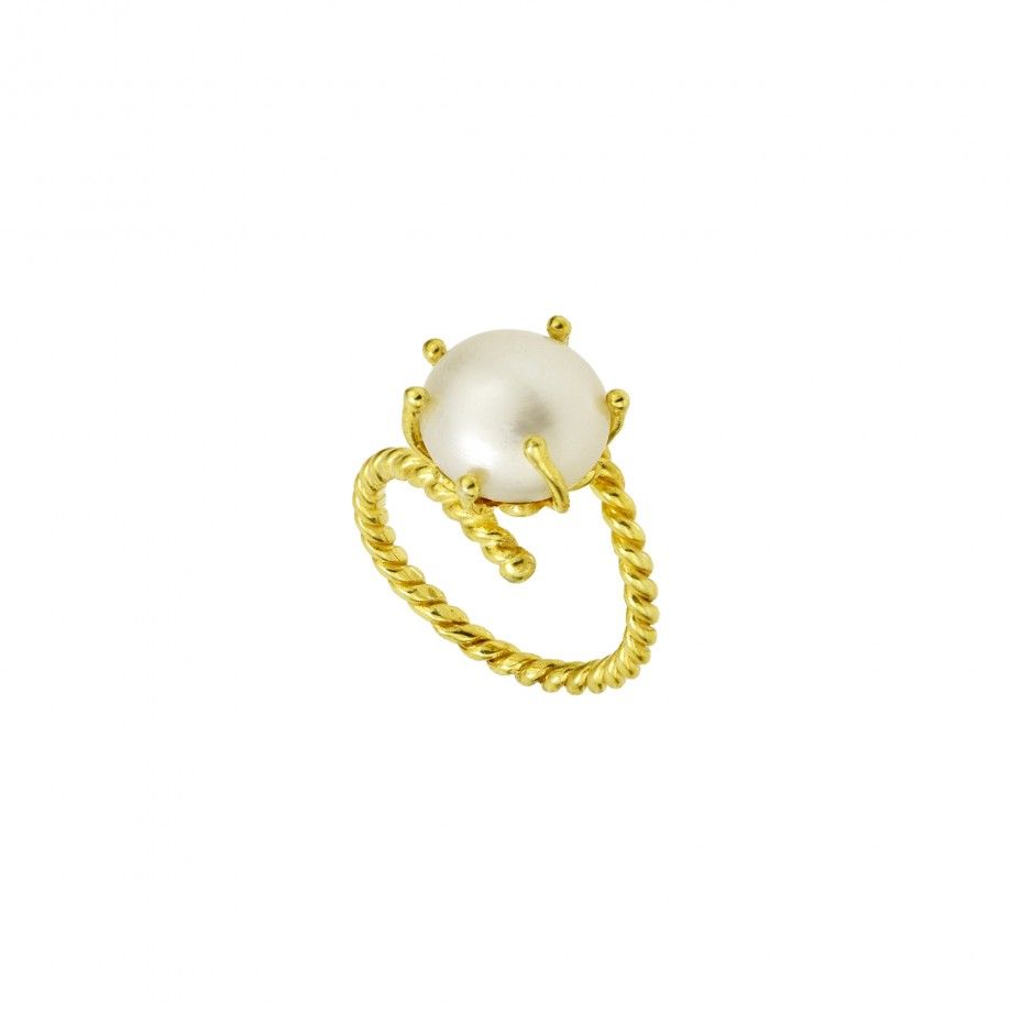 Twisted Ring with Pearl