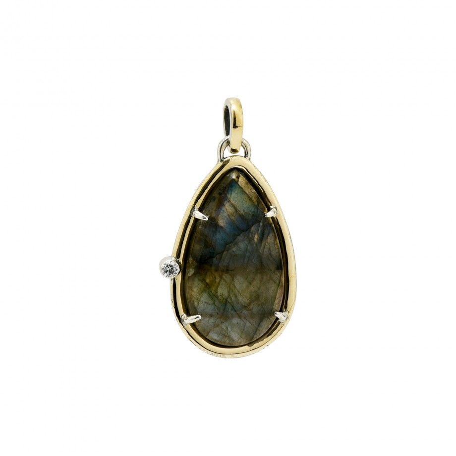 Labradorite Pendant