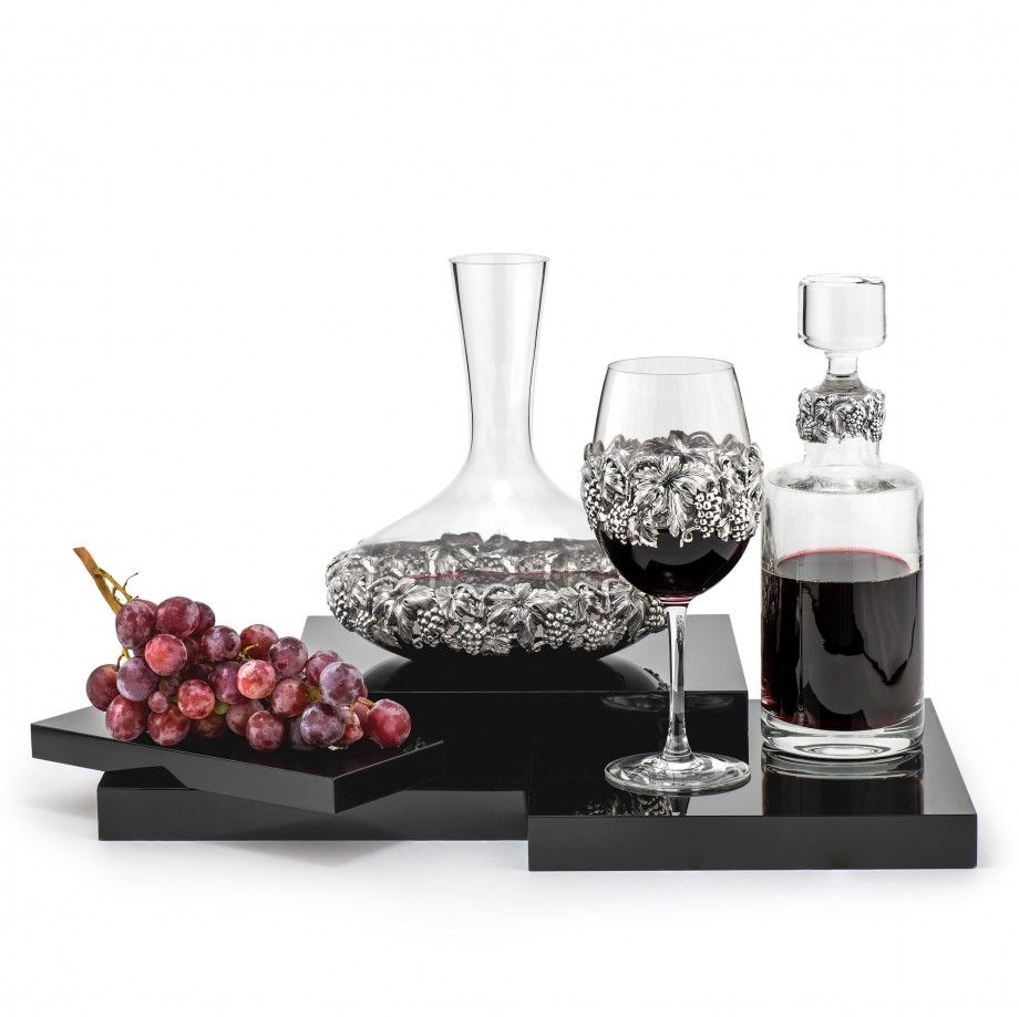 Wine Glass Grapes