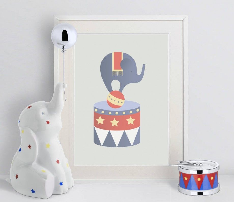 Money Box Circus - Elephant w/ Baloon 