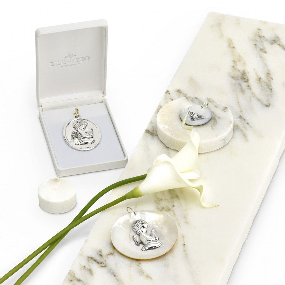 Case for Medal or Cross